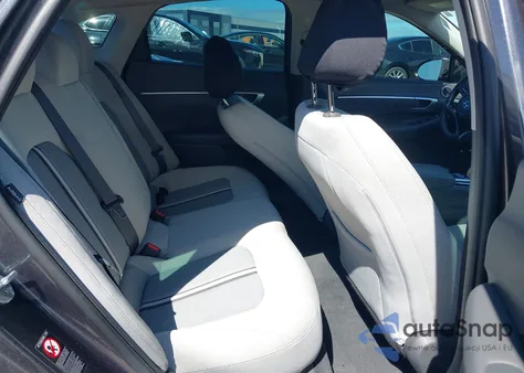 2020 Hyundai Sonata Se z USA, uszkodzony, nr VIN 5NPEG4JAXLH033904